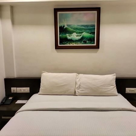 Hotel SAAS Residency Kozhikode Exterior foto