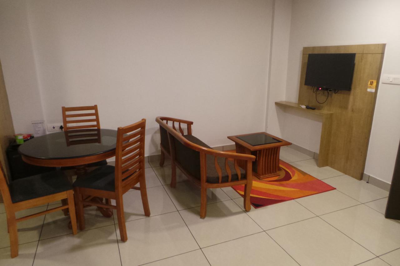 Hotel SAAS Residency Kozhikode Exterior foto