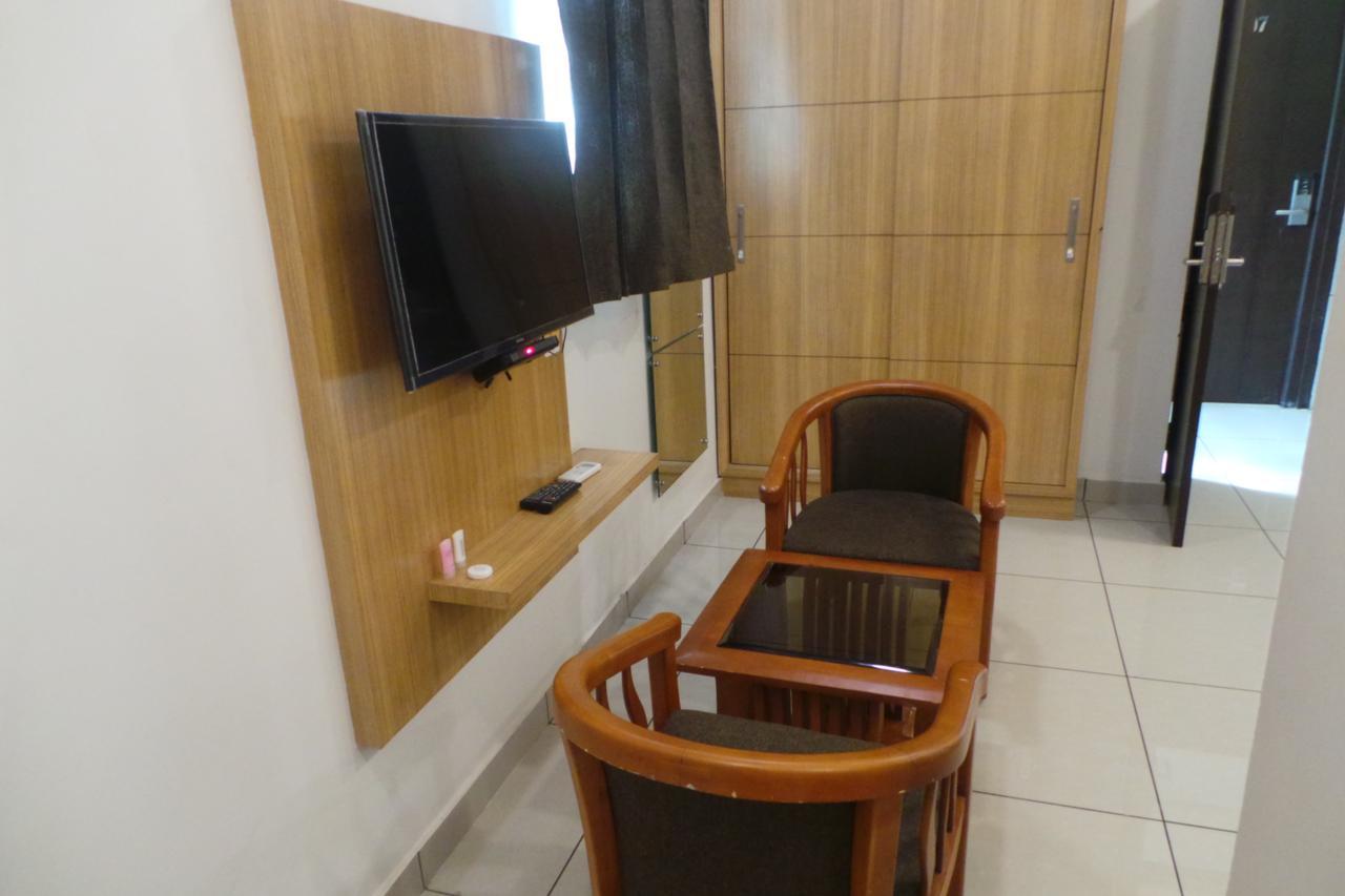 Hotel SAAS Residency Kozhikode Exterior foto