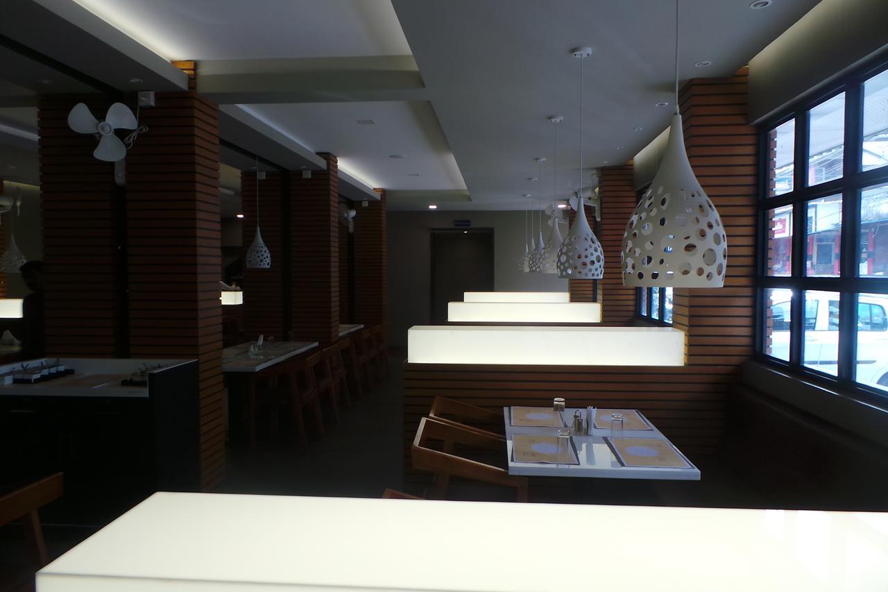 Hotel SAAS Residency Kozhikode Exterior foto