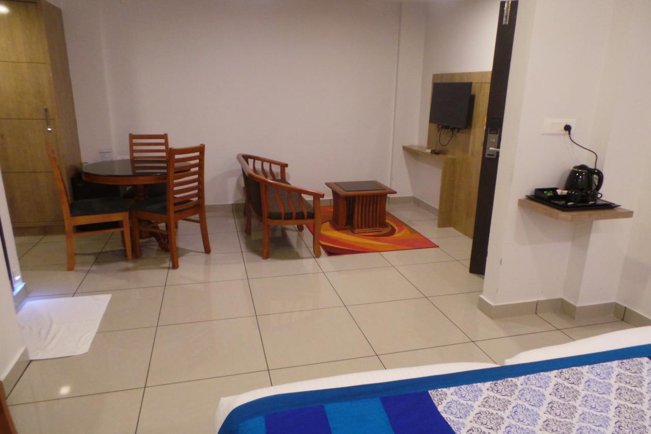 Hotel SAAS Residency Kozhikode Exterior foto